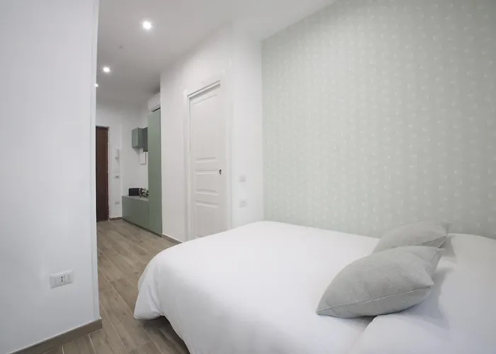 Apartament Napoliseason *